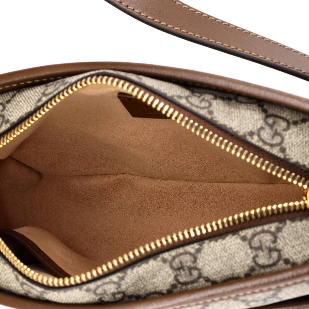 Gucci Mini Interlocking G Patch Camera Bag Gg Coa… - image 5